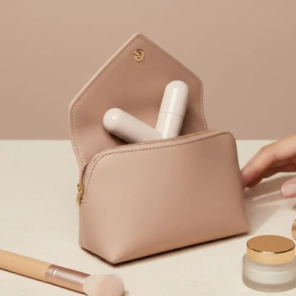 Rotating Eyeliner Stamp Pen — The TikTok-Viral Wing Maker ✨